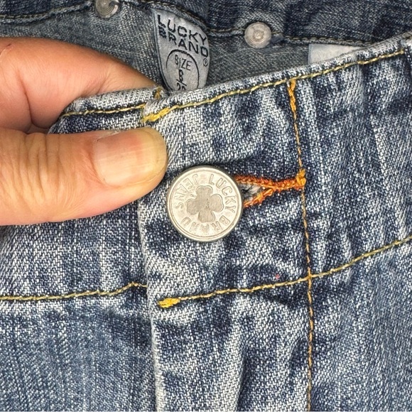 Lucky Brand Dungarees Vital Flare Wide Leg Long Length Jeans Size 6 (28) GUC - Picture 6 of 14